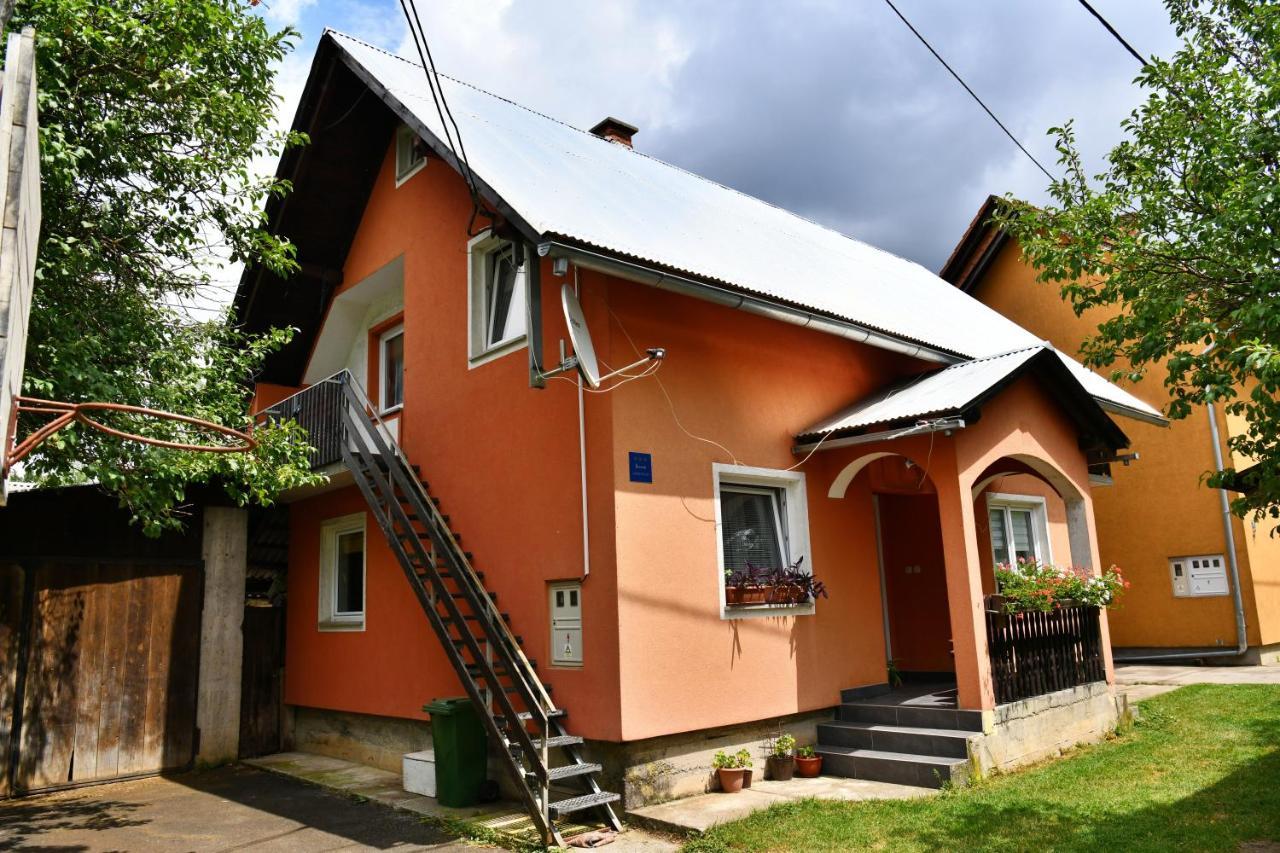 Apartments Matovina Saborsko Buitenkant foto
